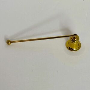 BRASS CANDLE SNUFFER